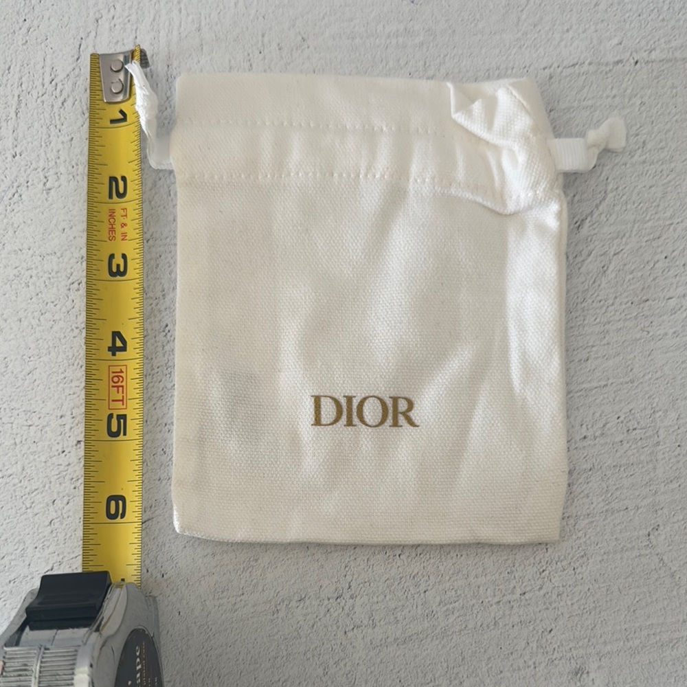 Dior White Drawstring Pouch - Picture 5 of 6